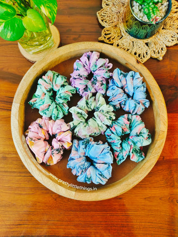 Shimmery Floral Print Scrunchies