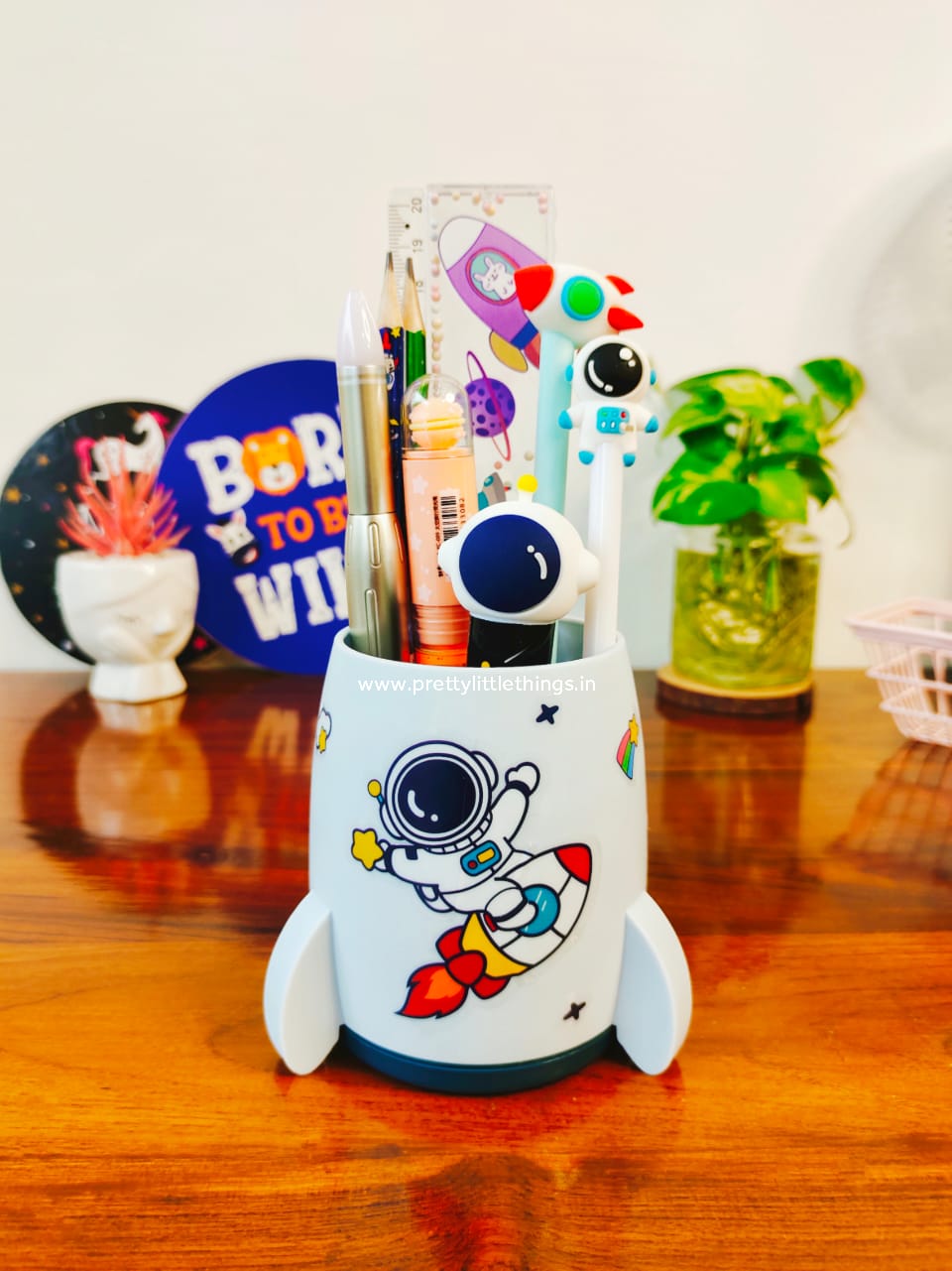 Fun Rocket Pen Stand Hamper