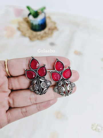 Kalash, Earrings