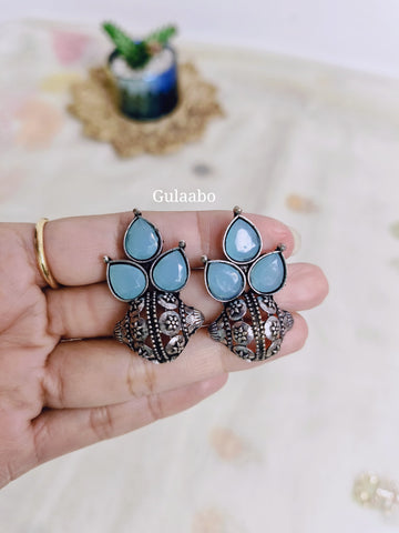 Kalash, Earrings