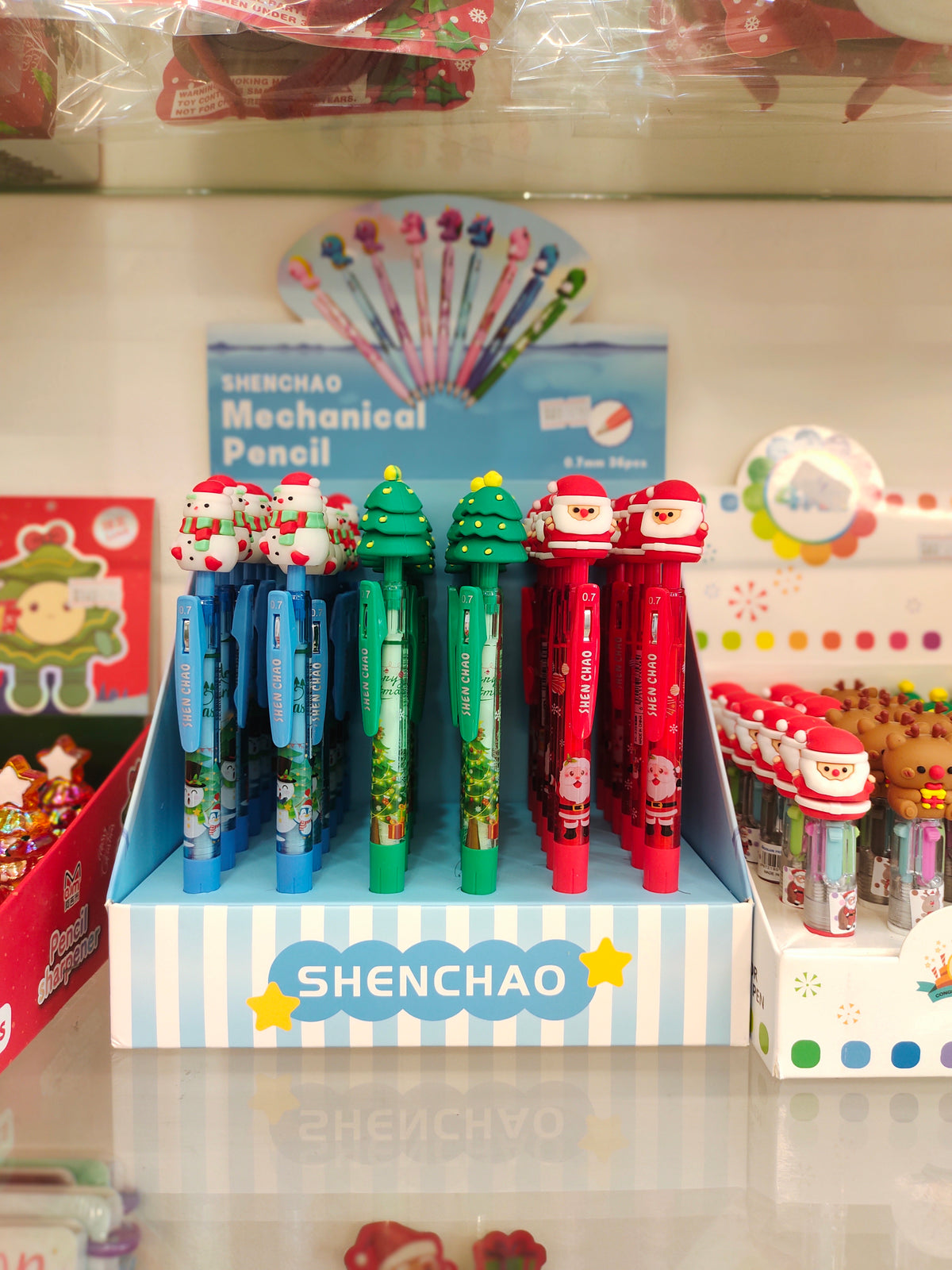 Christmas Clutch Pencils