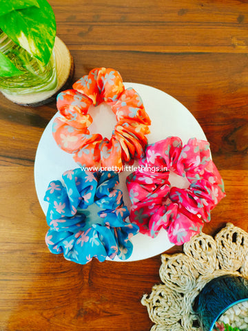 Floral Print Scrunchies