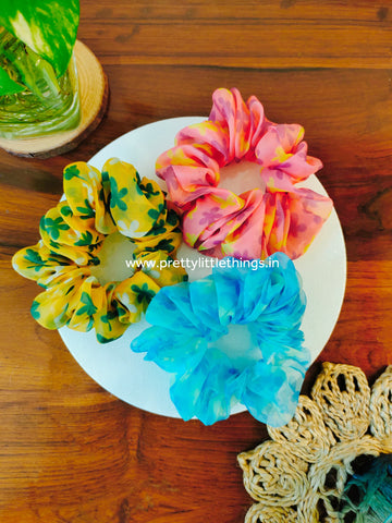 Floral Print Scrunchies