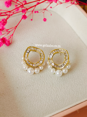 Reet - Korean Style Pearl Earrings